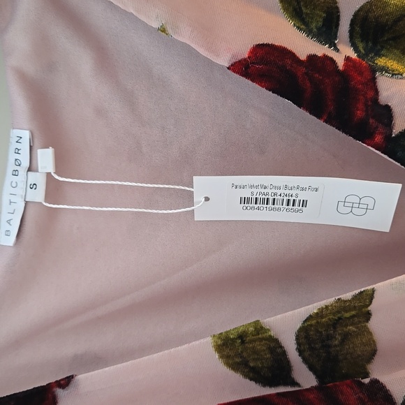 Baltic Born Dress - Picture 5 of 6